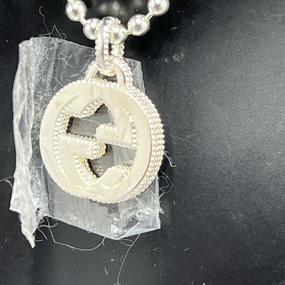 Authentic GUCCI Sterling Silver Double G Pendant Necklace - Picture 5 of 16